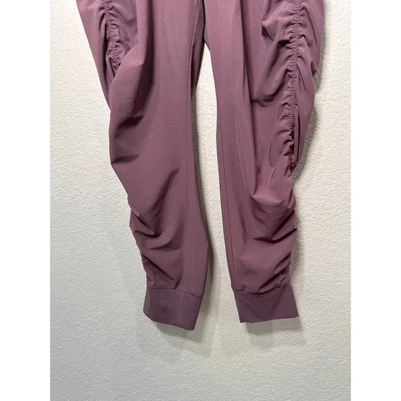 Athleta Attitude Pant Ruched Leggings Joggers Dusty Rose Size 2 - Picture 5 of 7